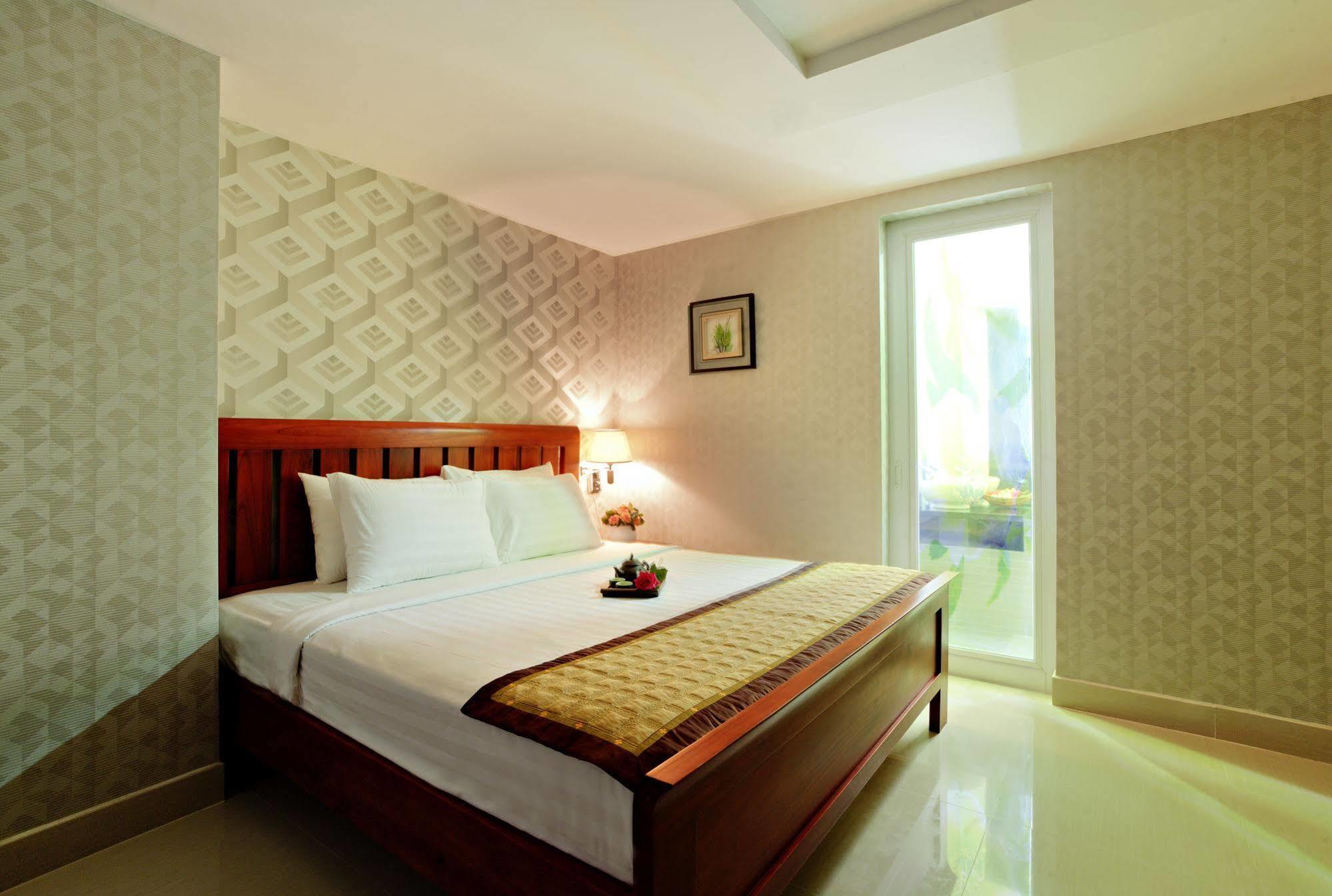 Thai Binh Hotel - Hong Vina Ho Chi Minh City Exterior photo